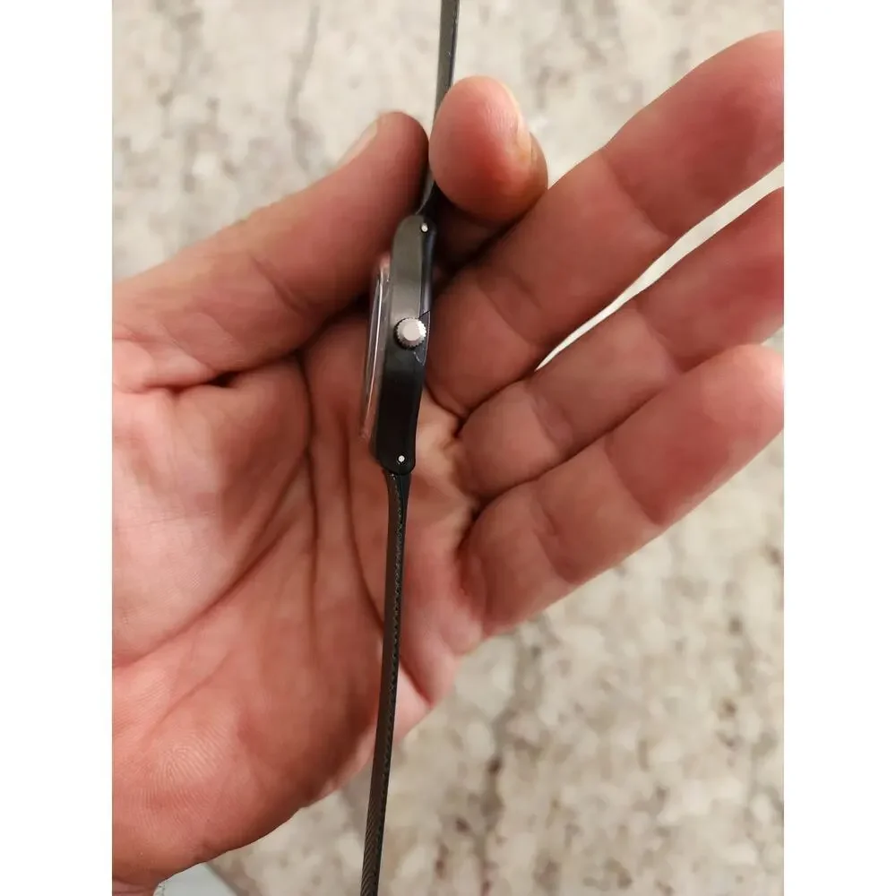 VINTAGE 1988 Swatch GX109 "Glowing Arrow" 34mm Swiss Made Watch NOS - Picture 6 of 9